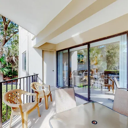 Forest Beach Villas Hilton Head Island Room photo